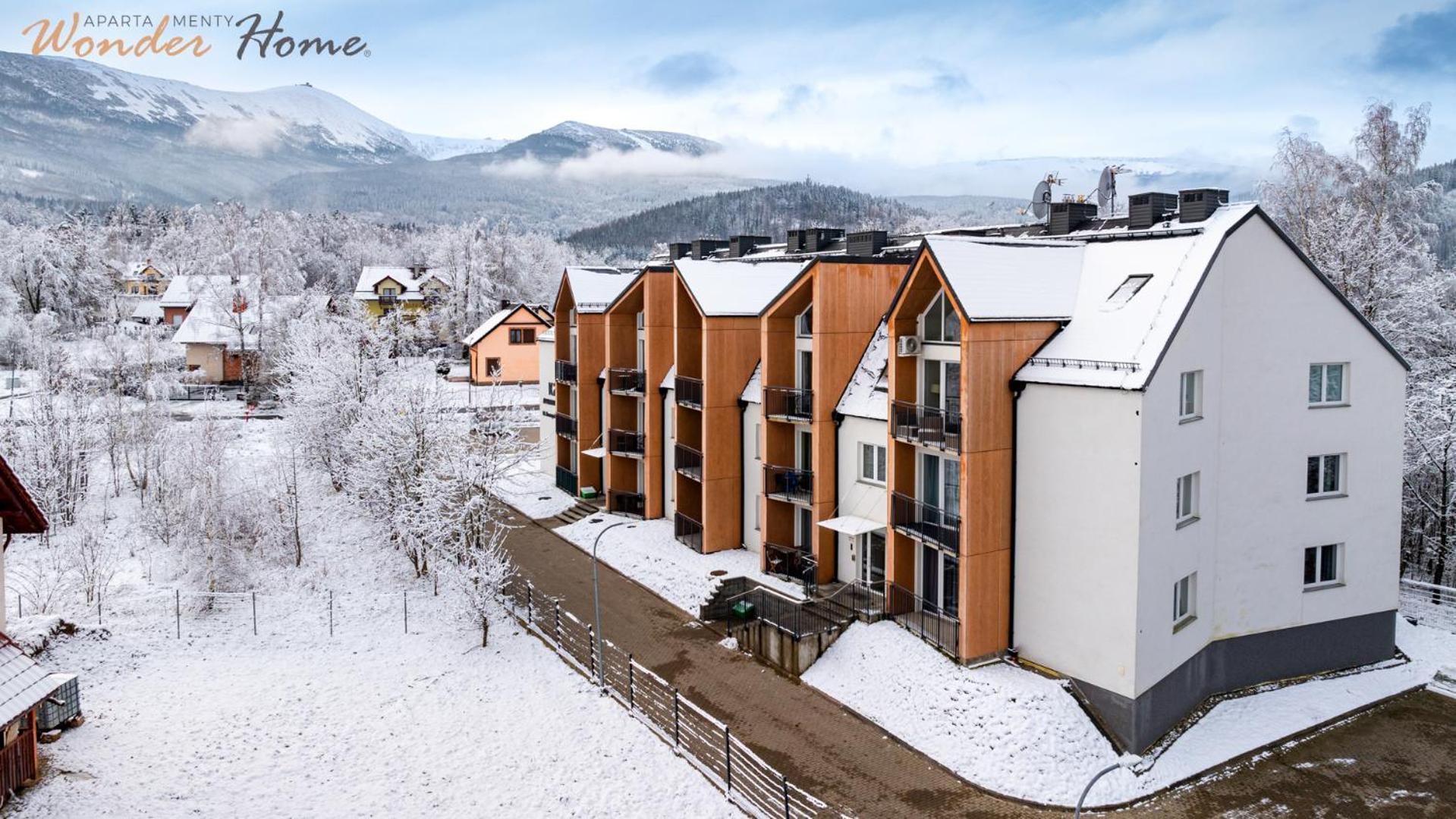 Wonder Home - Apartamenty W Malowniczej Okolicy, Z Balkonami I Widokiem Na Gory Karpacz Kültér fotó